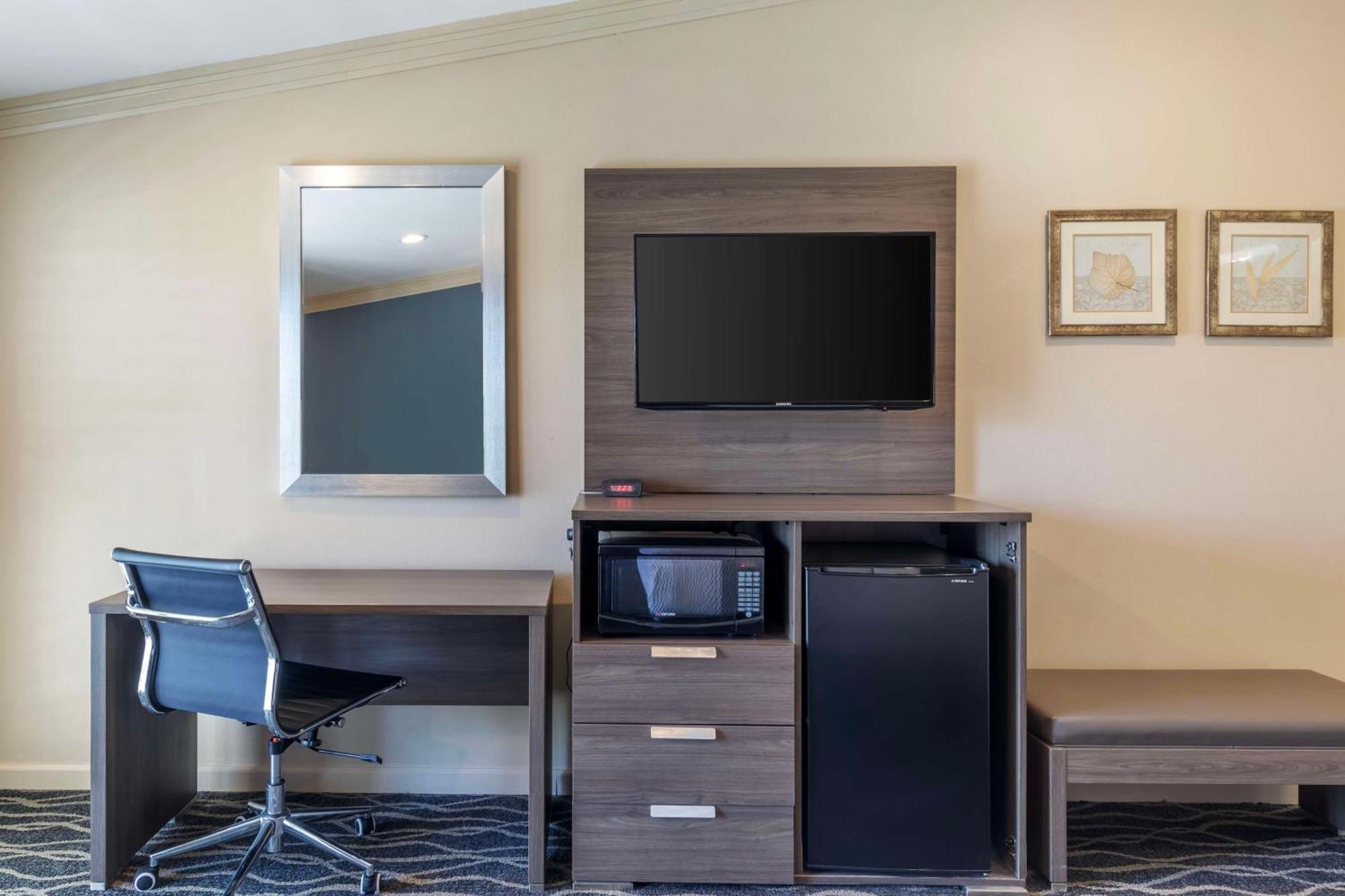 Best Western Plus Hill House Μπέικερσφιλντ Εξωτερικό φωτογραφία