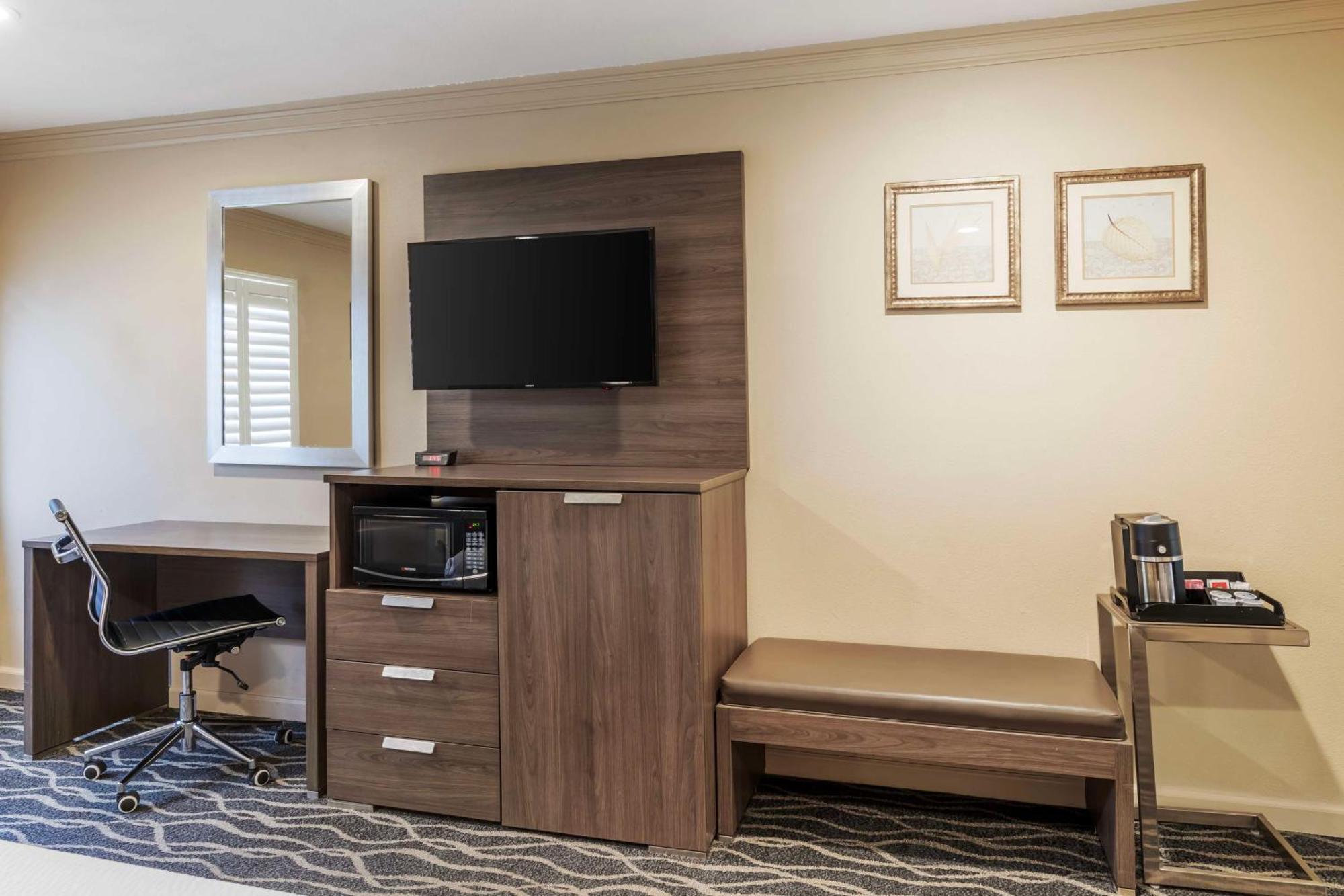 Best Western Plus Hill House Μπέικερσφιλντ Εξωτερικό φωτογραφία