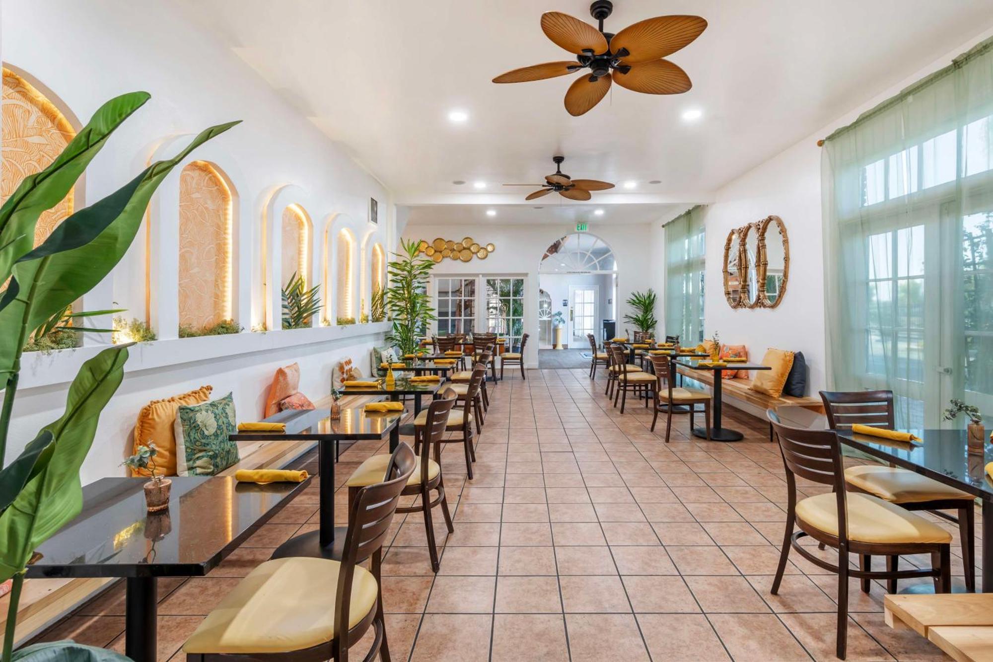 Best Western Plus Hill House Μπέικερσφιλντ Εξωτερικό φωτογραφία