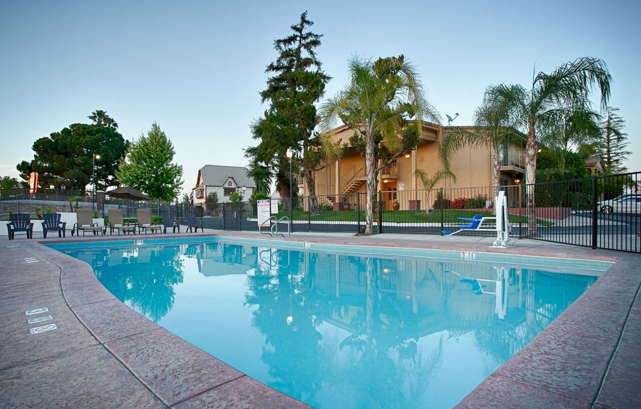 Best Western Plus Hill House Μπέικερσφιλντ Εξωτερικό φωτογραφία
